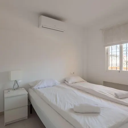 With Balcony In By Costarentals - Ref 92 *